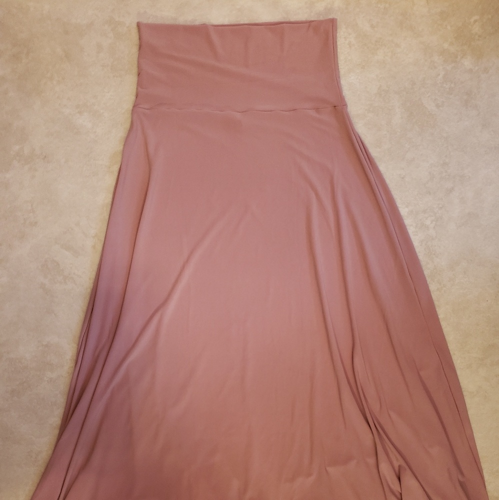 Final ⬇️ LuLaRoe Maxi Skirt